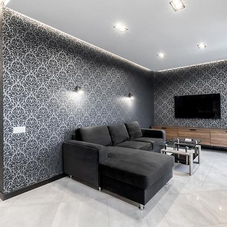 Inshiapartments On Hazova Str 5 Lviv Exterior photo
