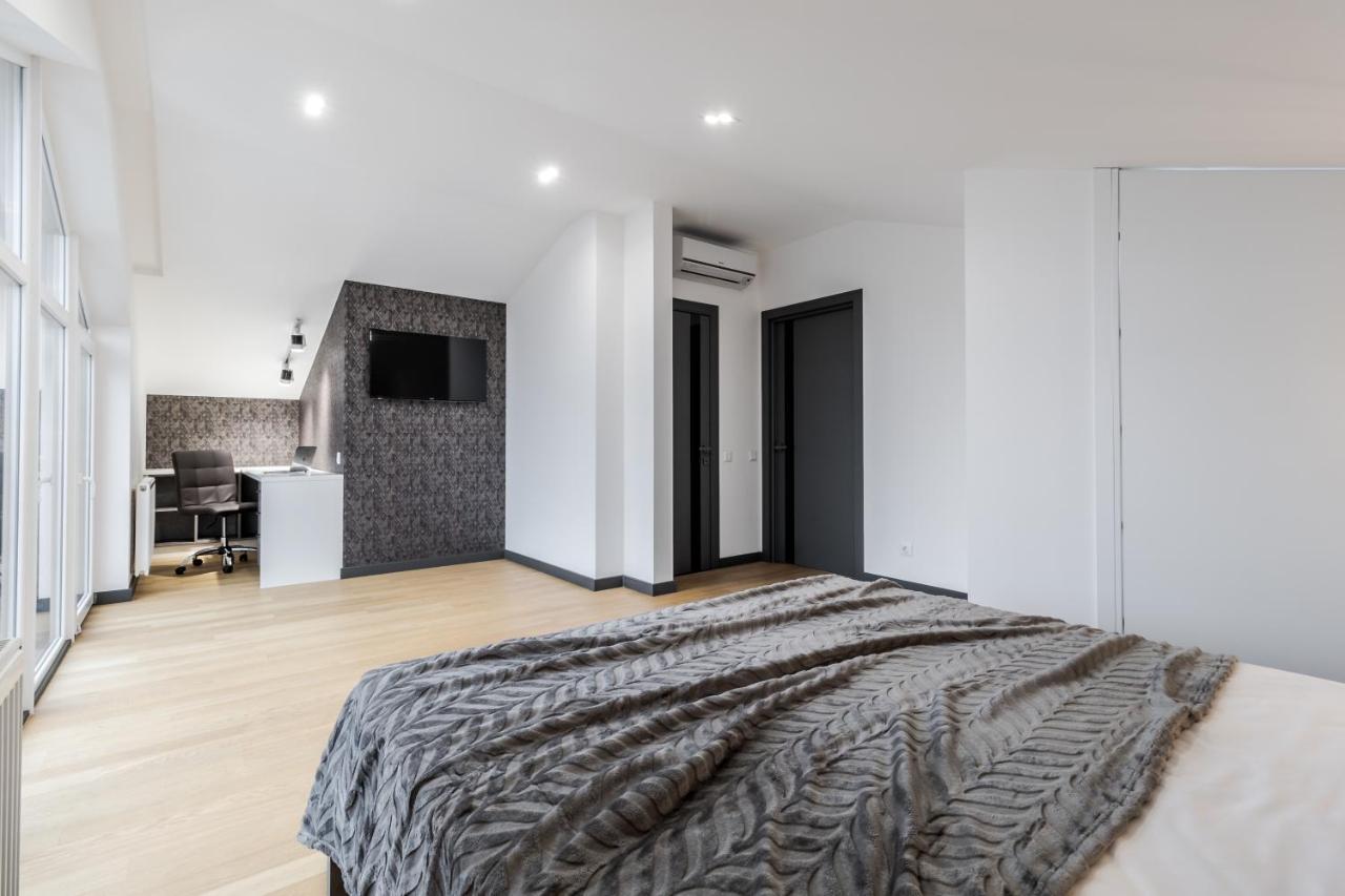 Inshiapartments On Hazova Str 5 Lviv Exterior photo